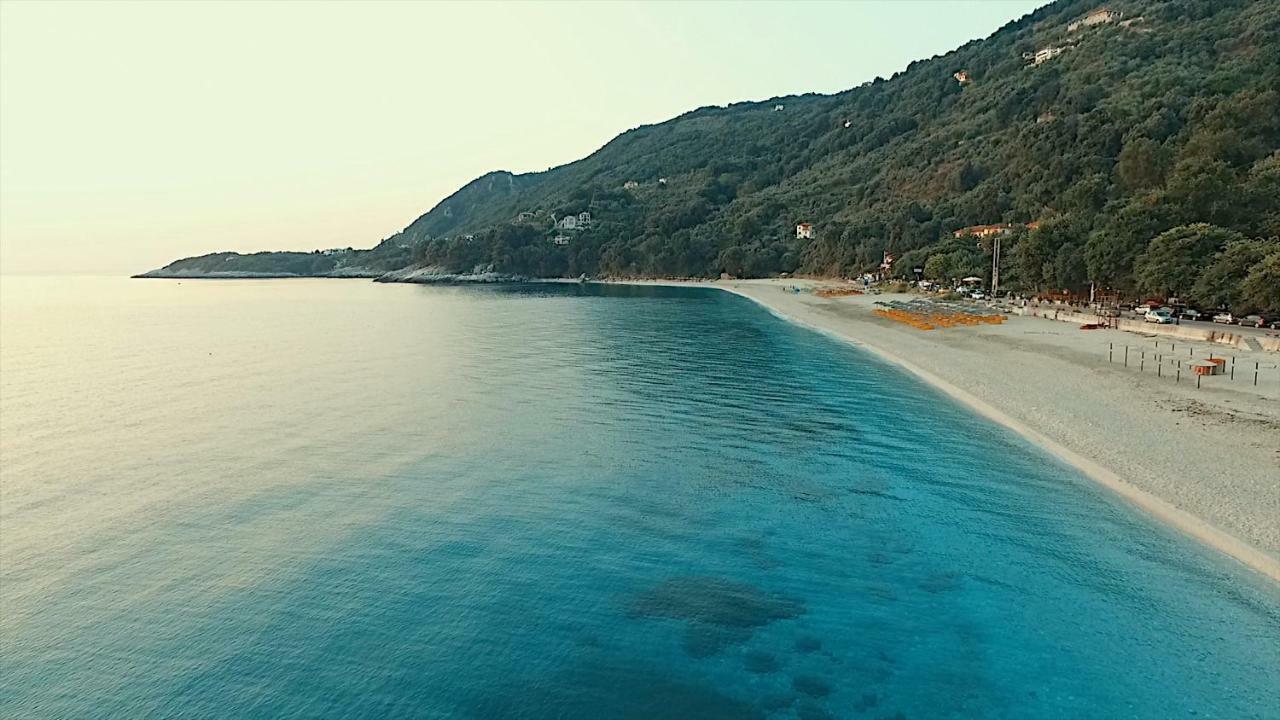 Papa Nero Beach House Agios Ioannis  Extérieur photo